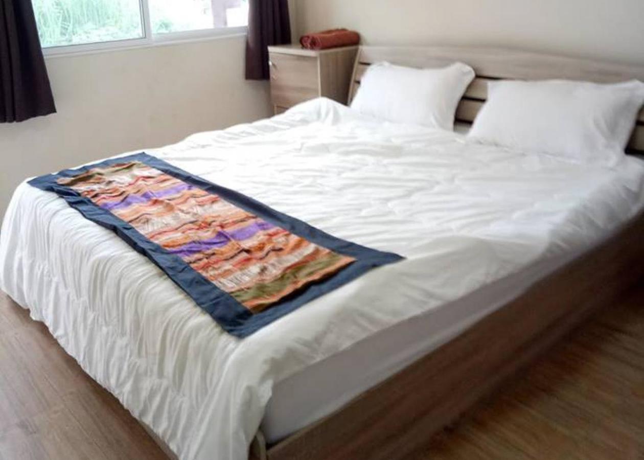 Stay With Brite The Home-Stay In Csiangmaj Kültér fotó